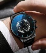 Men’s Vintage Quartz Watch – Classic Round Dial with Stainless Steel Strap (Black) | Stylish & Durable Wristwatch, Perfect Gift for Valentine’s - Image 3