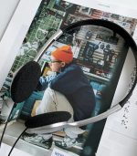 Retro Nostalgic Head-Mounted Headphones – Classic Style Meets Modern Sound - Image 3