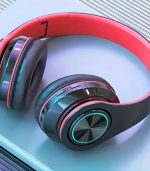 Luminous Wireless Headphones – Wired & Wireless Multifunctional Audio Freedom - Image 4