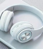 Luminous Wireless Headphones – Wired & Wireless Multifunctional Audio Freedom - Image 6