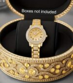 BERGCOZ’s Luxury Golden-Tone Quartz Watch – Elegant Square Bezel Analog Watch with Roman Numerals & -Accented Bracelet
